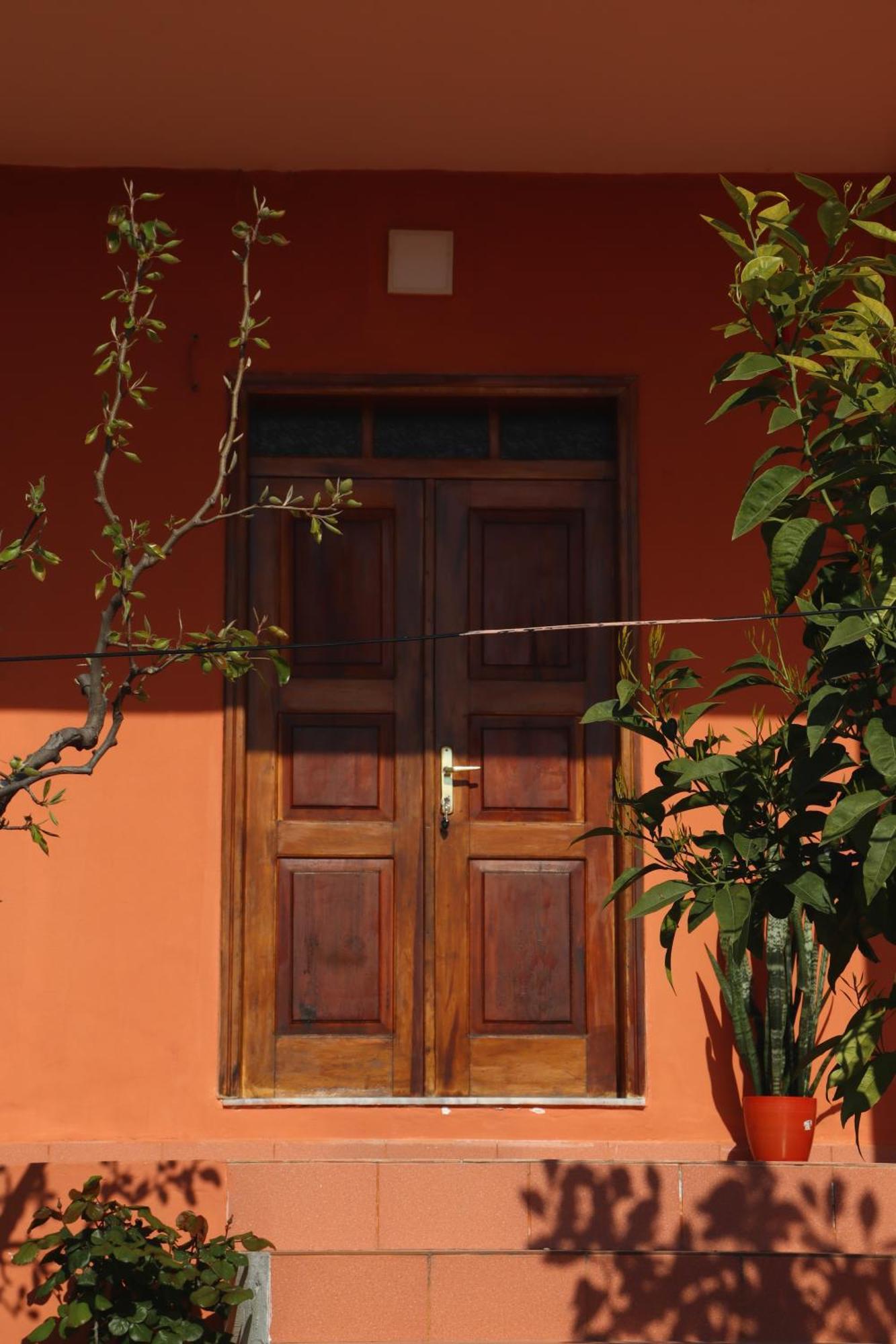 Villa 8 *